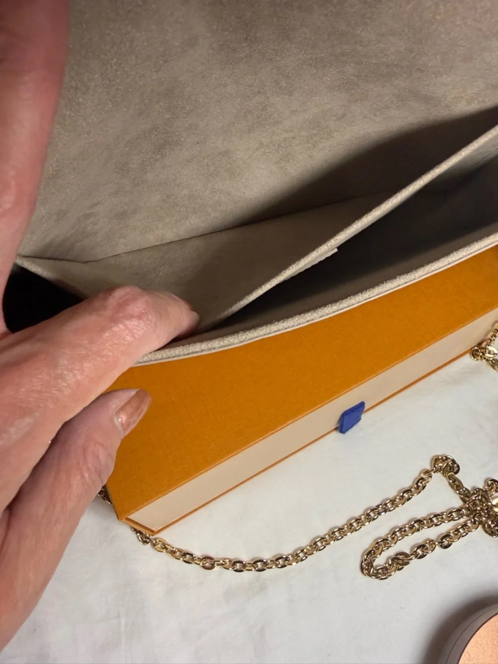 Louis Vuitton PO Felicie GM NV Epi Galette - Picture 10 of 10